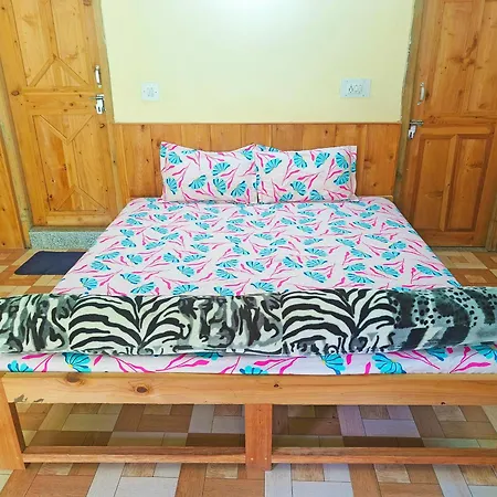 Woodrose Ecostay - Couple'S Favourite Gushaini Exterior photo