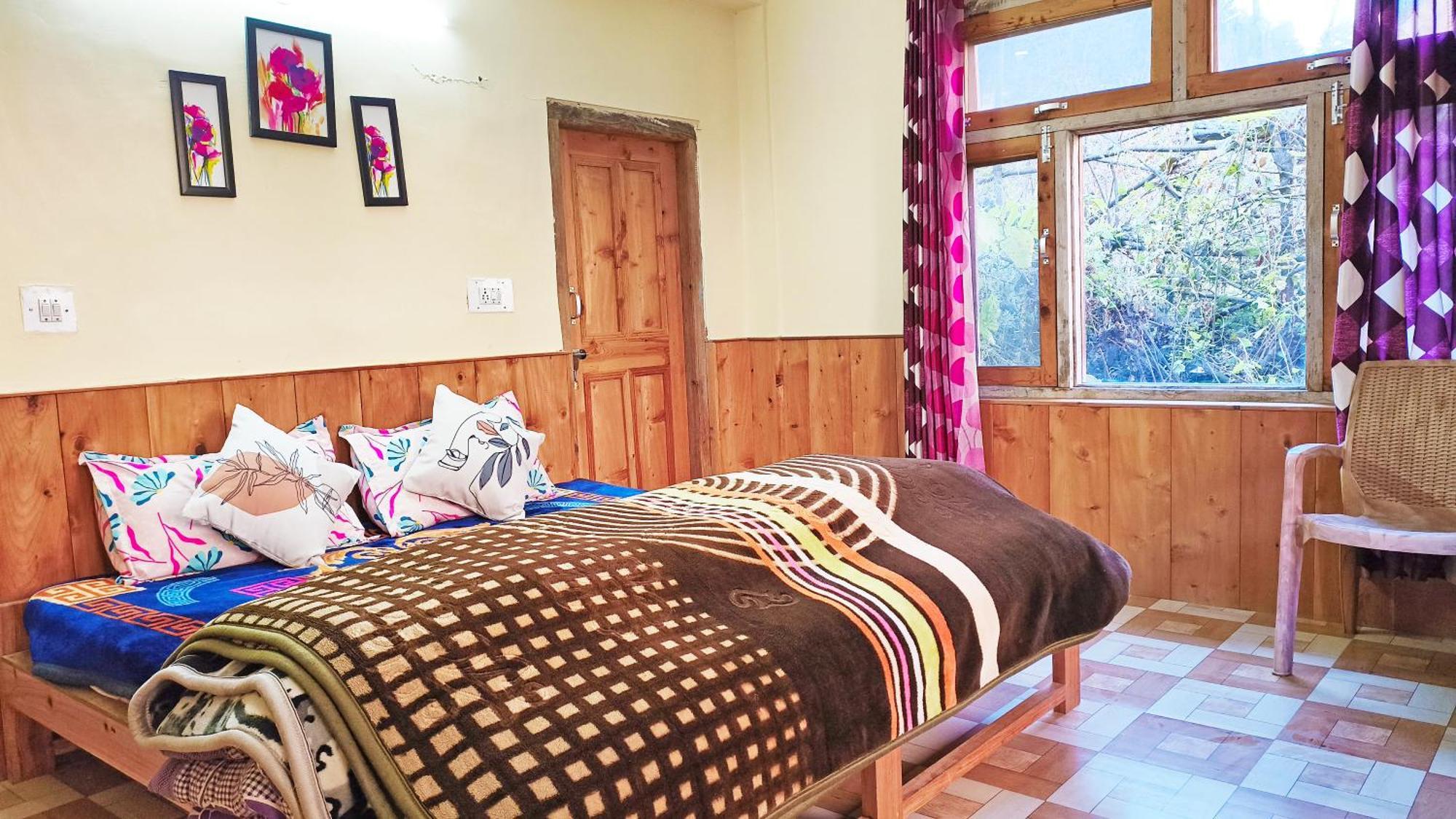 Homestay Woodrose Ecostay - Couple'S Favourite Gushaini